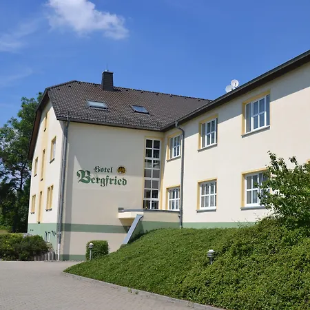 & Restaurant Bergfried 3* Saalfeld Saale