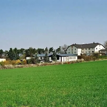 & Restaurant Bergfried Saalfeld Saale