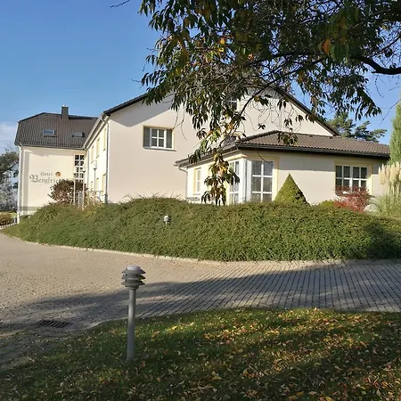 & Restaurant Bergfried 酒店 Saalfeld Saale