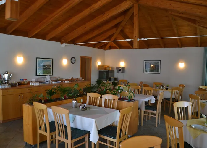 Hotel&restaurant Bergfried Saalfeld Saale