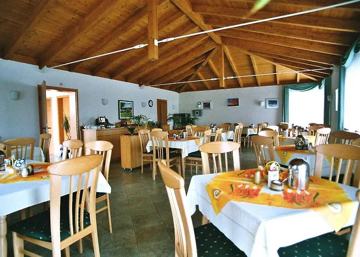 Hotel&restaurant Bergfried Saalfeld Saale