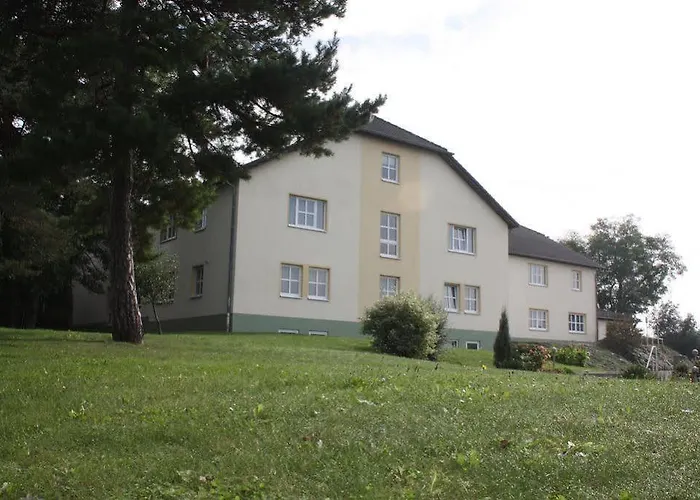 Hotel & Restaurant Bergfried